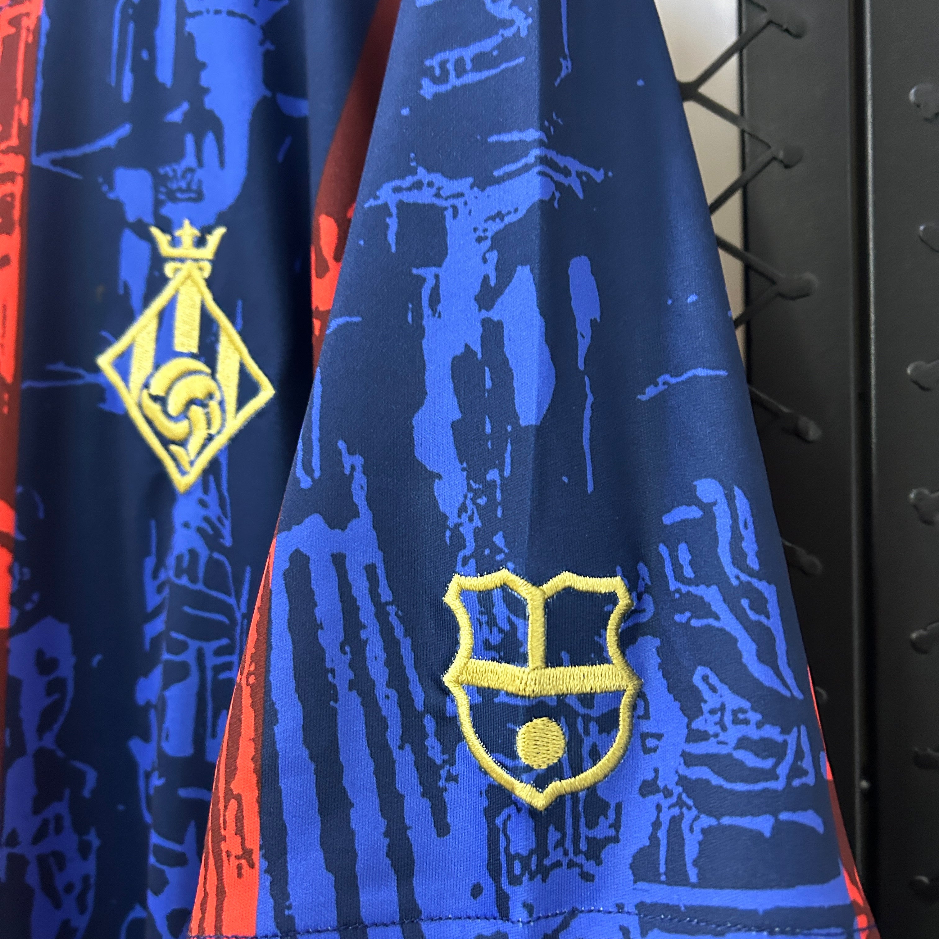 Barcelona 25-26 | Special Edition