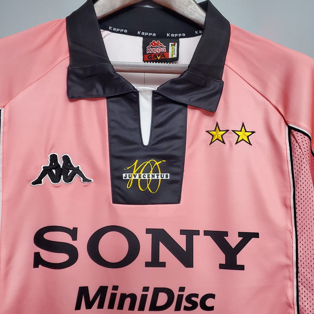 Juventus 97-98 | Retro Away