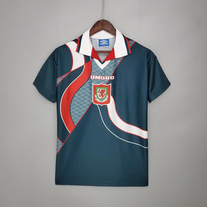 Wales 94-95 | Retro Away