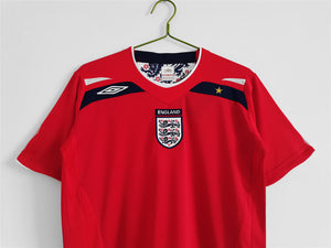 England 08-10 | Retro Away