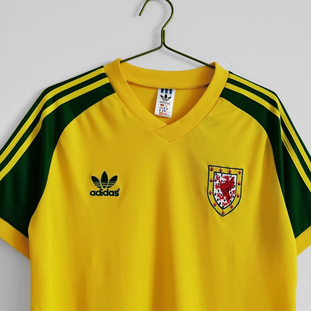 Wales 82 | Retro Away