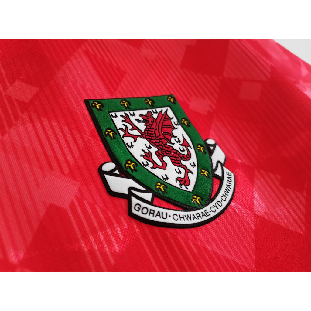 Wales 90-92 | Retro Home