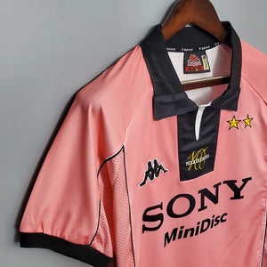 Juventus 97-98 | Retro Away