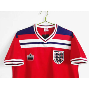 England 82 | Retro Away