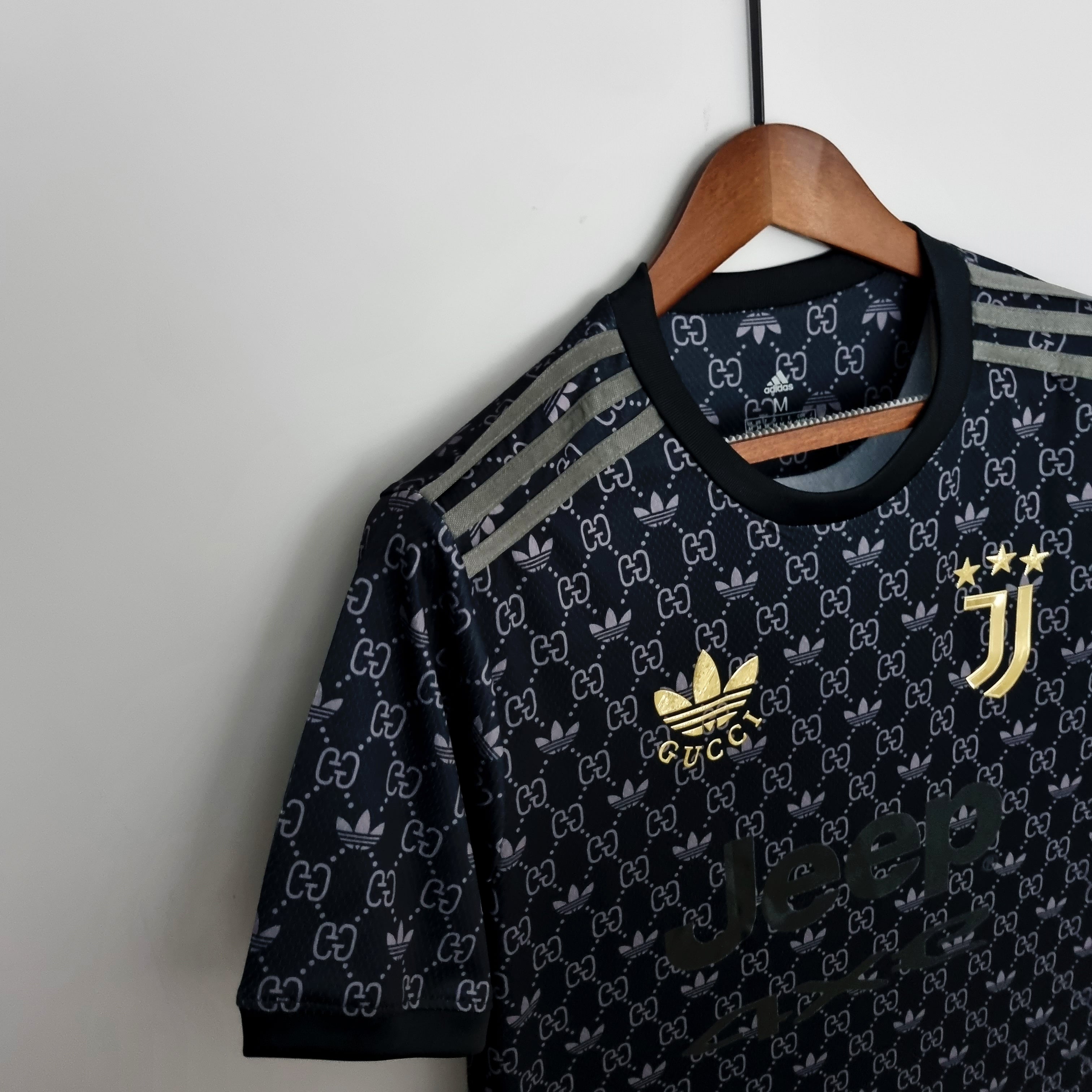 Limited edition juventus shirt on sale